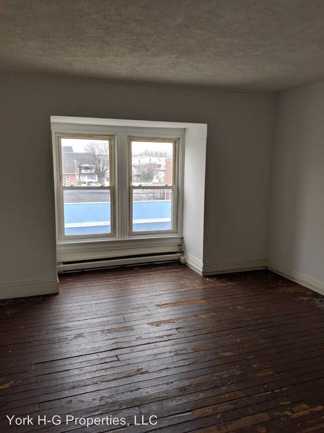 Building Photo - 150 Hamilton Ave