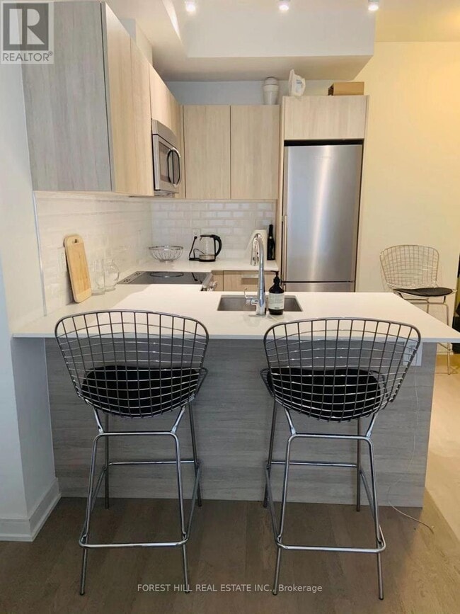 Building Photo - 57 St Joseph St