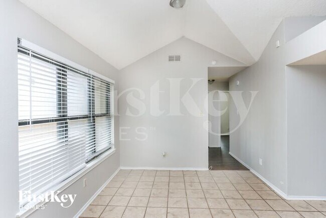 Foto del edificio - 1317 Edelweiss Dr