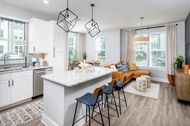 Broadstone Ingleside apartments — community photo - Broadstone Ingleside