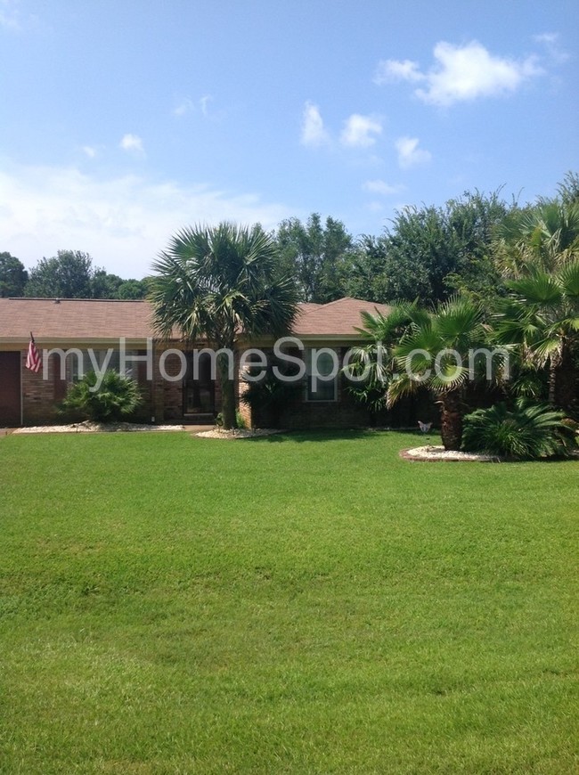 Building Photo - 3883 Sail Wind Dr