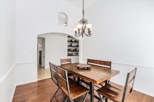 Foto del edificio - 8113 Via Verde Dr