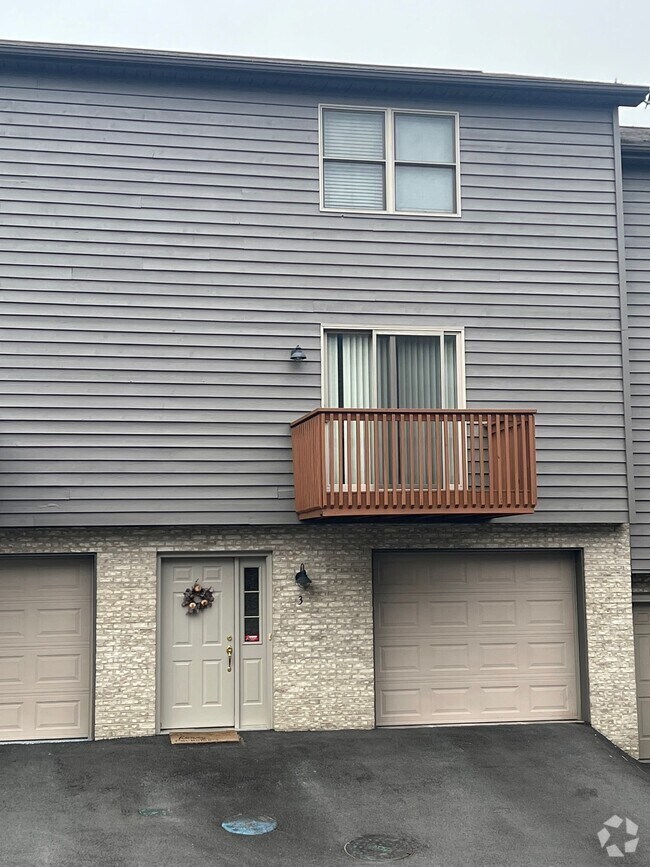 Apartments for Rent Near West Virginia University Health Sciences