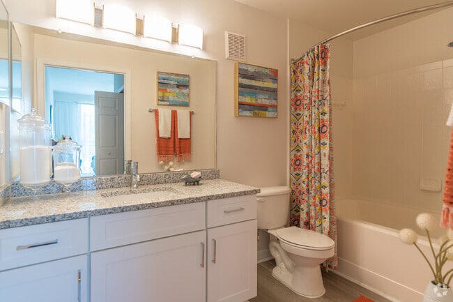 2.5BA, 2BR, 1,328SF - The Villas at Westchase