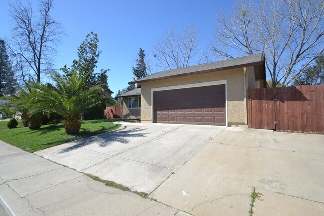 Building Photo - 7617 Commonwealth Dr