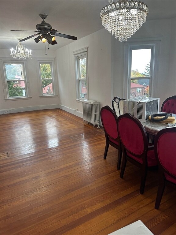 Foto principal - 656 Washington St