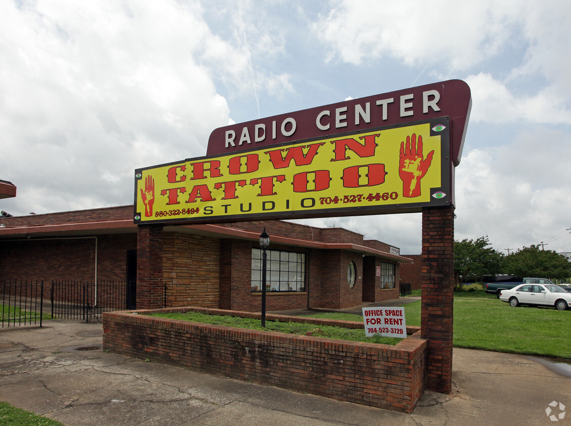 Building Photo - Radio Center