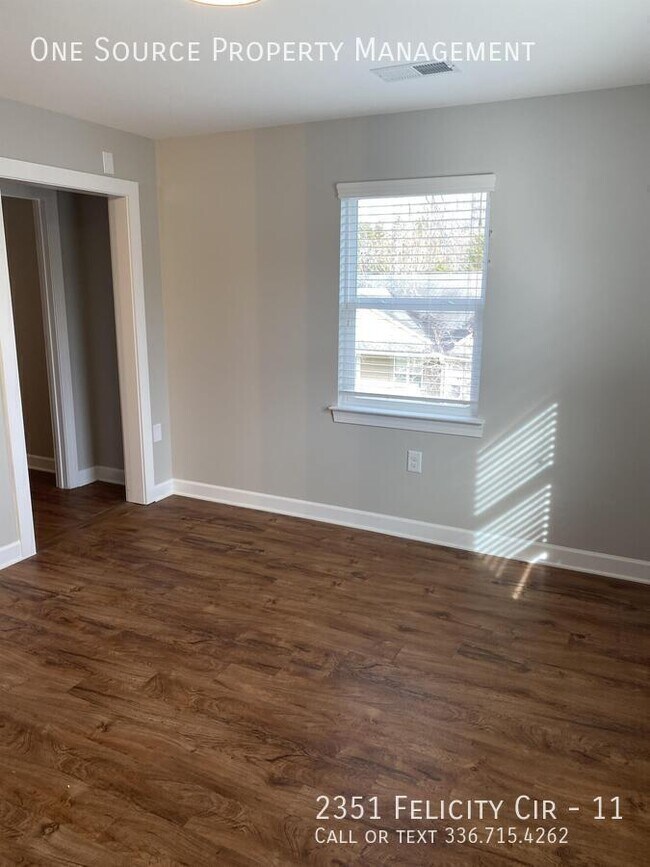 Building Photo - 2351 Felicity Cir