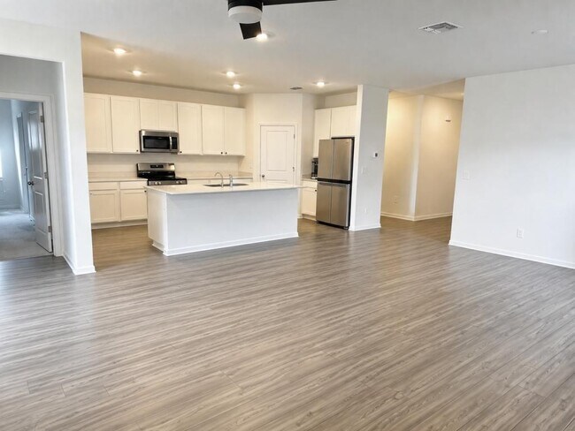 Foto del edificio - 4713 SW 83rd Lp