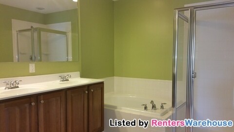 Building Photo - 1513 Martock Ln