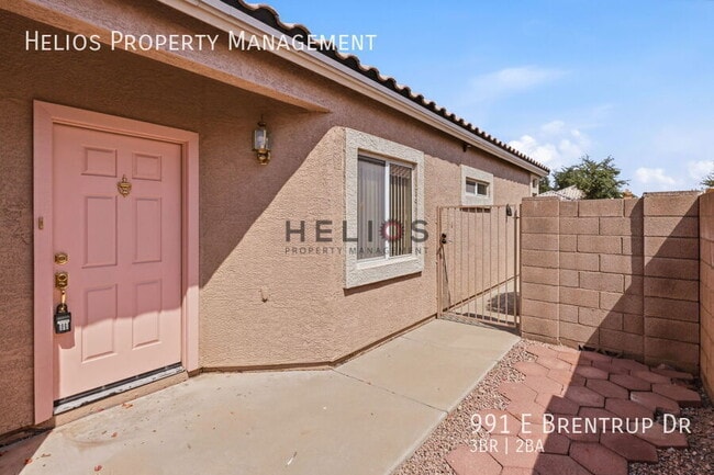 Building Photo - 991 E Brentrup Dr