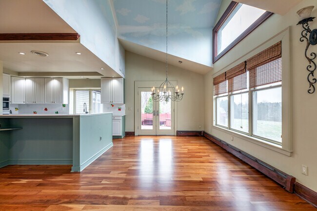 Foto del edificio - 411 Beach St