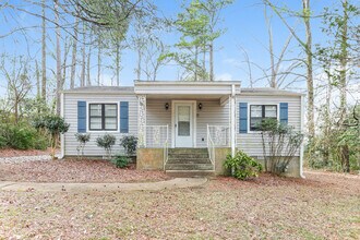 Building Photo - 837 Wear Dr