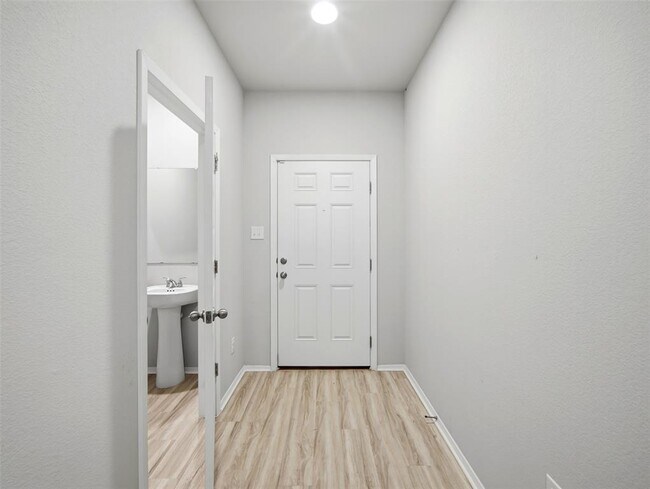Building Photo - 60 Bent Trl Ln