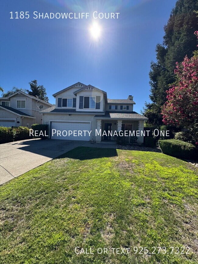 Building Photo - 1185 Shadowcliff Ct