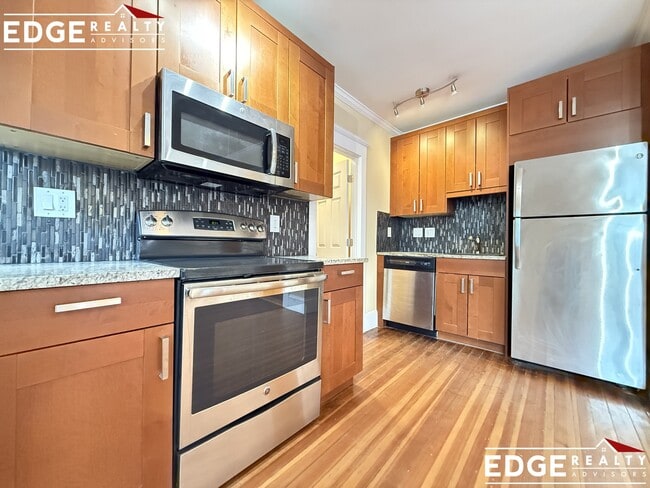 Photo - 136 Summer St Apartment