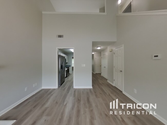 Building Photo - 4822 Enclave Drive Union City GA