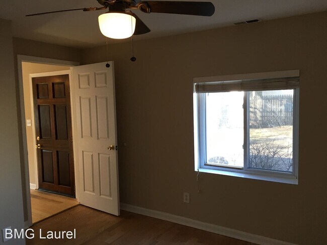 Building Photo - 2 br, 1 bath House - 285 Thompson Ave