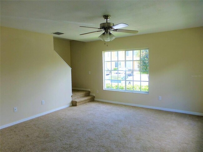Foto del edificio - 2233 Fluorshire Dr