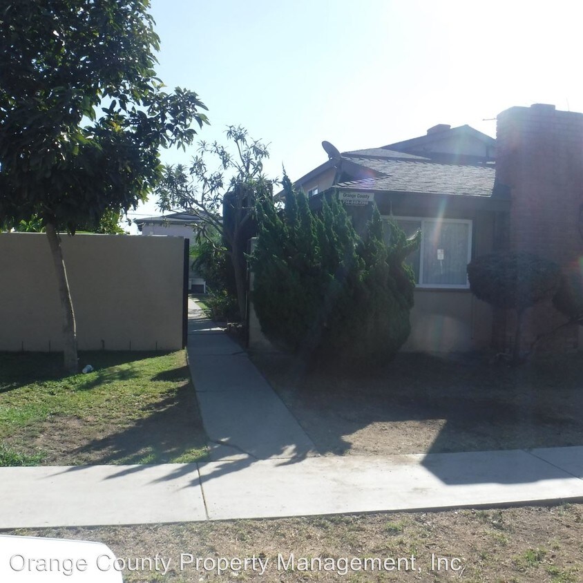 Building Photo - 17082 Emerald Ln