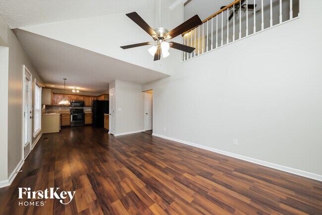 Foto del edificio - 1165 Somerset Crossing Ln