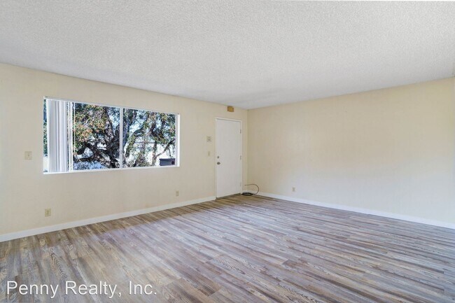 Foto del edificio - 2 br, 2 bath House - 1292 Holly Ave