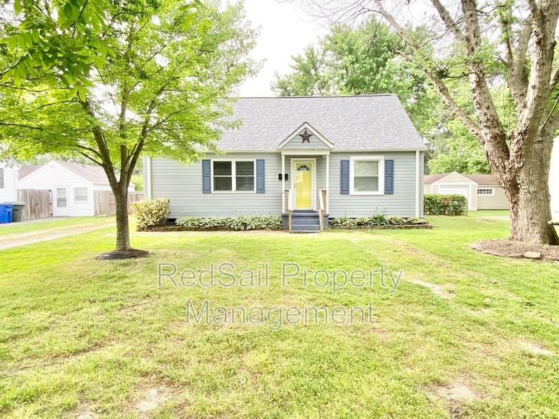 Primary Photo - 16 Langley Ave