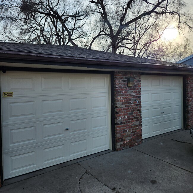 Foto del edificio - 129 B St