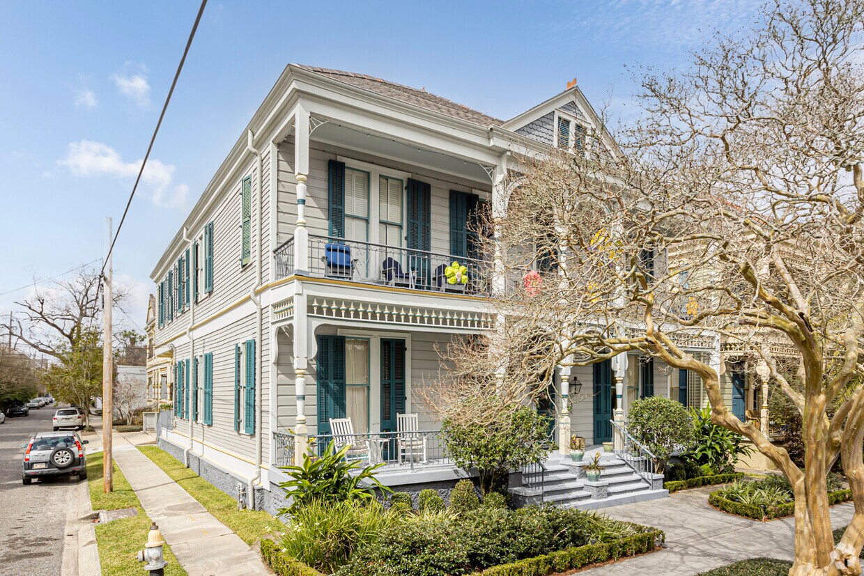 13021304 Marengo St, New Orleans, LA 70115 Apartments at 13021304