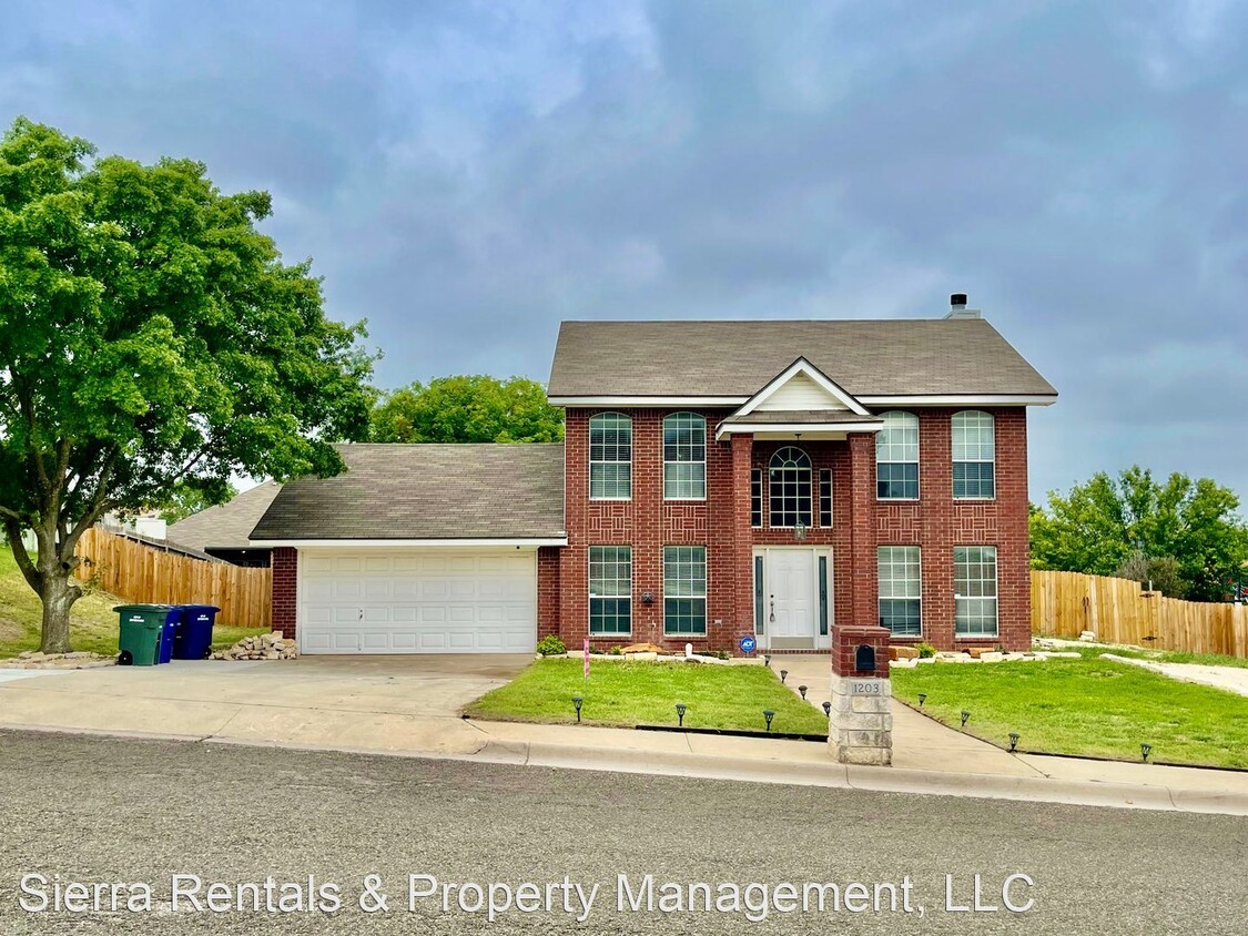 Primary Photo - 4 br, 2.5 bath House - 1203 Morning Dove Trl