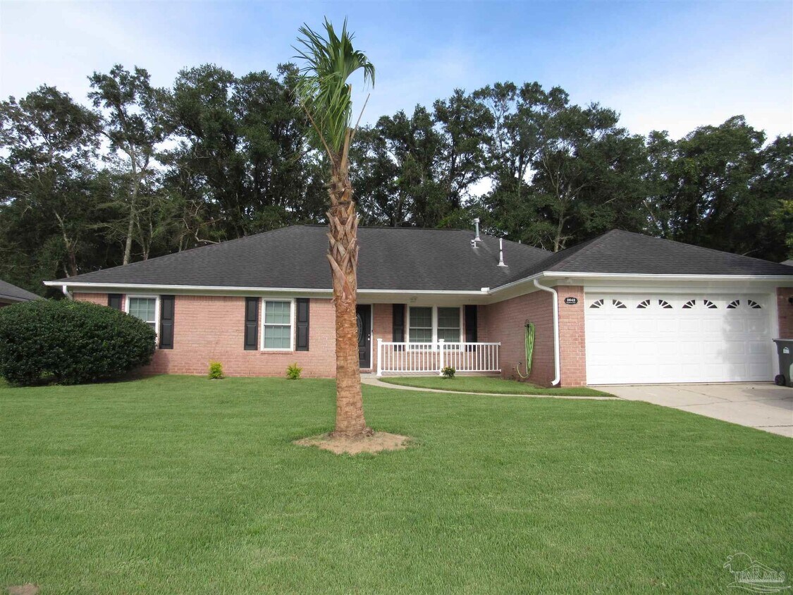Primary Photo - 2642 Southern Oaks Dr