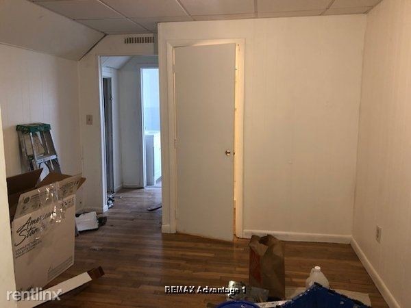 Building Photo - 3 br, 2 bath Apartment - 234 SW Cutoff