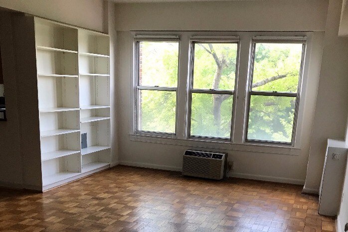 Primary Photo - 2500 Q St NW