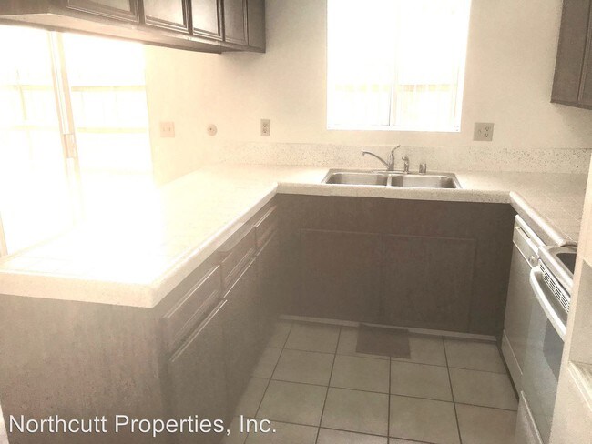 Building Photo - 7474 Armstrong Pl