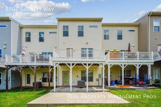 Photo - 8907 Garrett Way Townhome