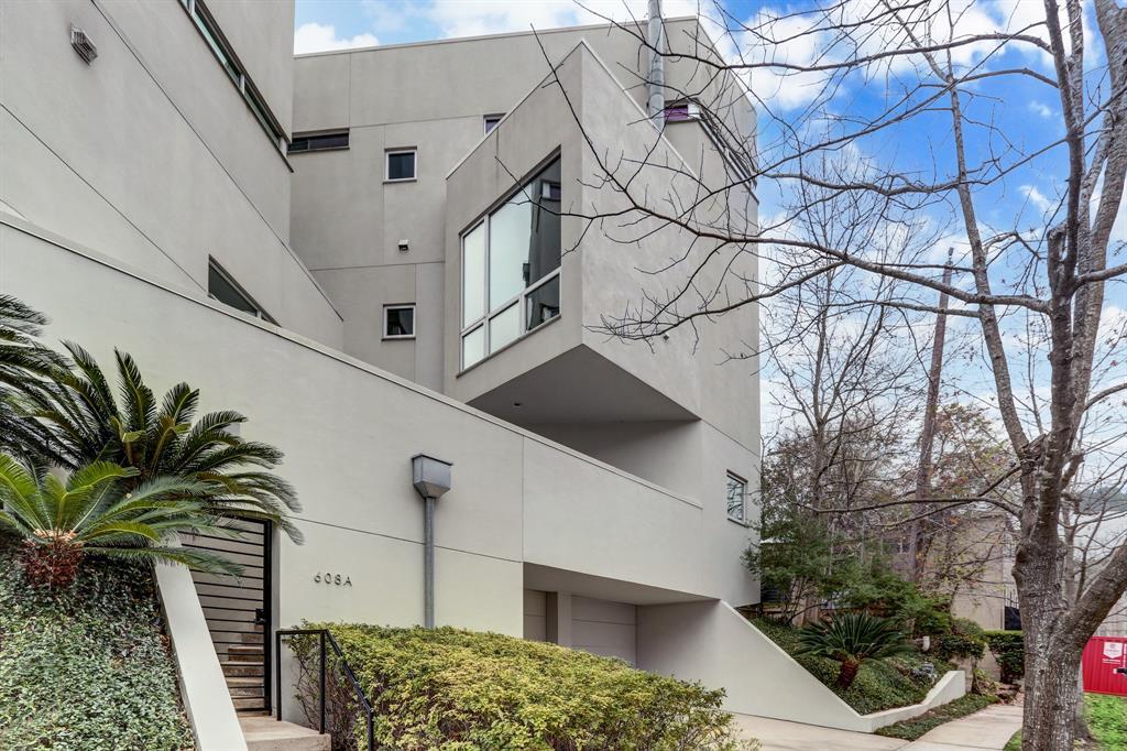 608 Stanford St, Houston, TX 77019 House Rental in Houston, TX