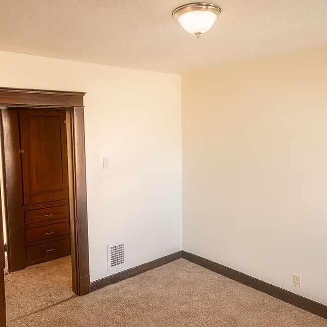 Foto del edificio - 5815 Snow Rd