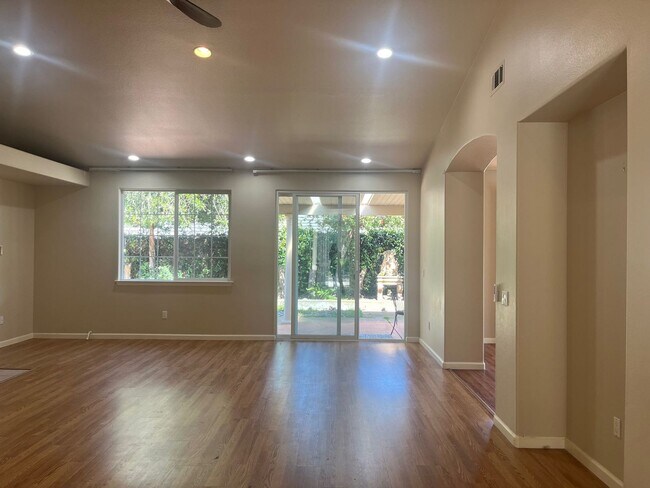 Building Photo - Monarch Grove Los Osos