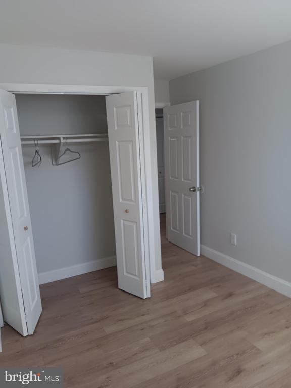 Foto del edificio - 7314 Donnell Pl