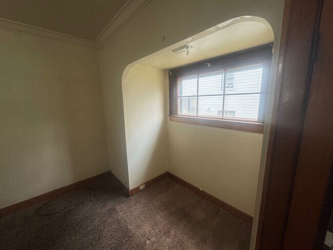 Foto del edificio - Charming 4-Bedroom Property in Prime Location
