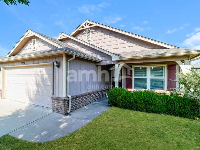 Building Photo - 10915 N 118th E Ave