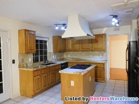 Building Photo - 150 Rushwing Pl