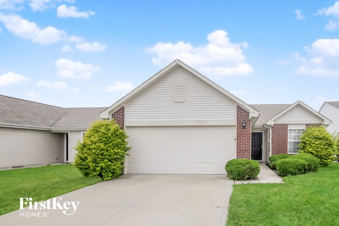 Primary Photo - 1470 Bluestem Dr