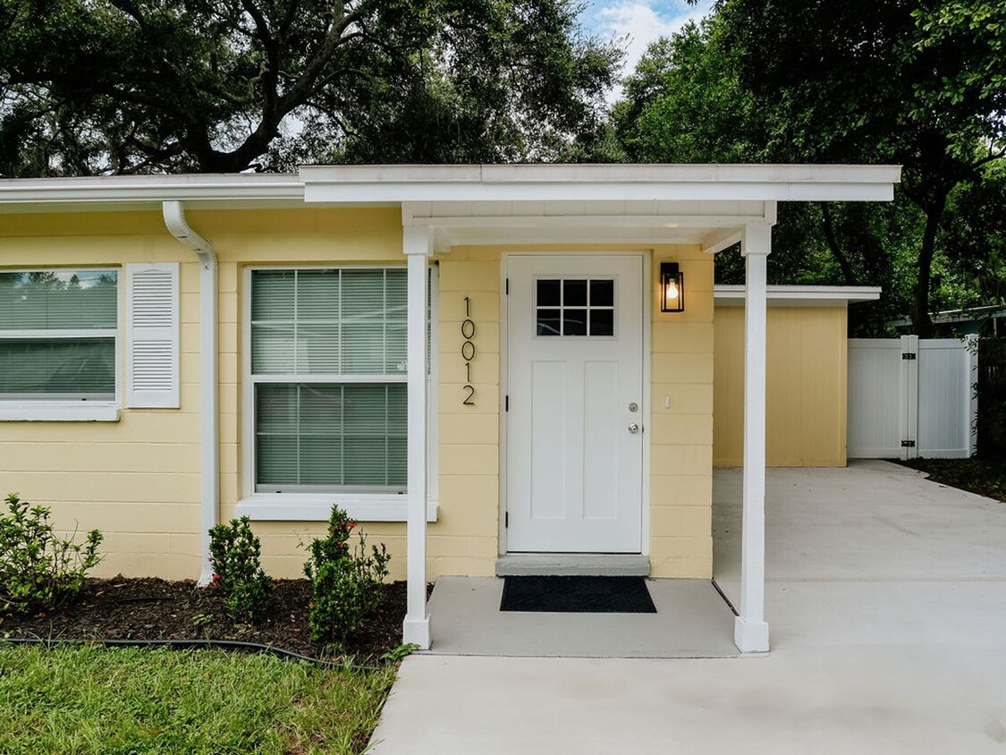 Primary Photo - Beautifully Renovated Home!