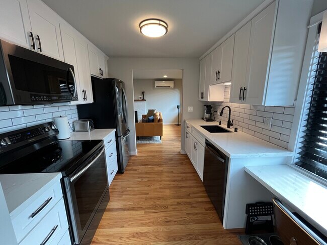 Foto del edificio - 1112 N 78th St
