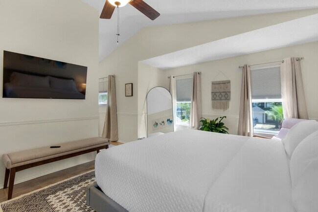 Foto del edificio - 4600 Lennox Pl