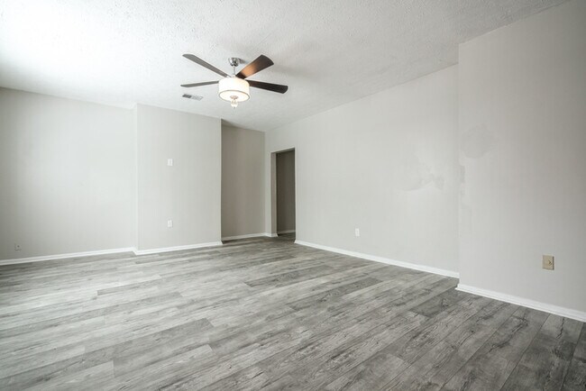 Building Photo - 917 E Muhammad Ali Blvd