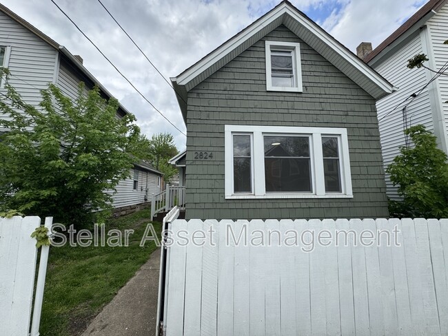 Foto del edificio - 2824 York Ave
