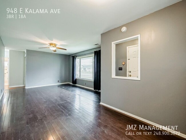 Foto del edificio - 948 Kalama Ave