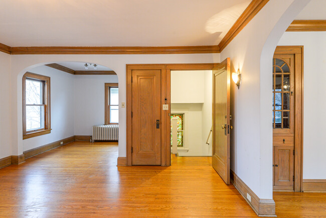 Building Photo - 3633 Blaisdell Ave